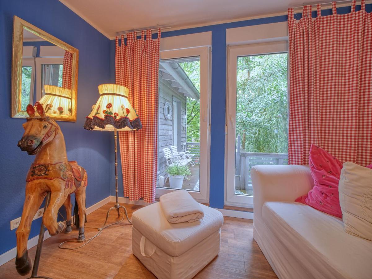 Three B'S Bed And Breakfast Berge  Экстерьер фото